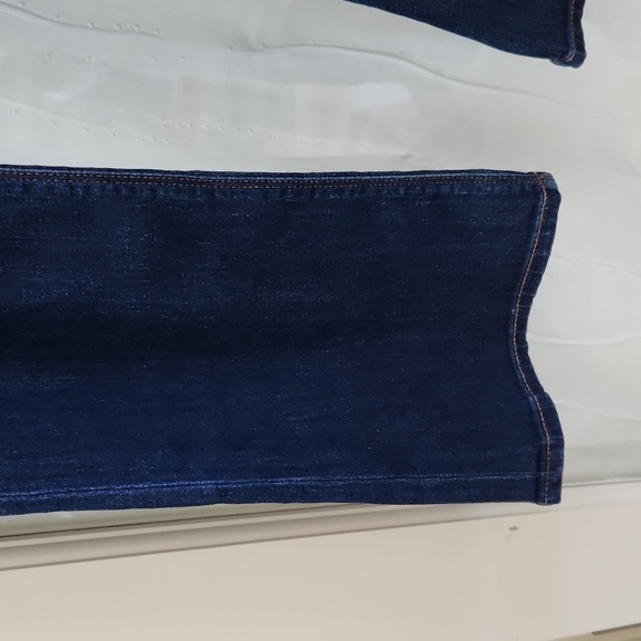 Express Barely Boot Low Rise Blue Jean - Picture 2 of 7